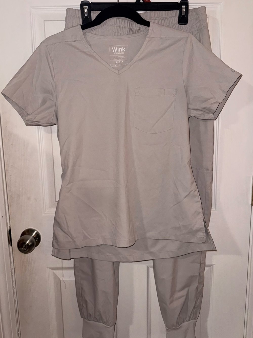 Wink Light Gray/ bone color scrub set. Too small, bottom medium